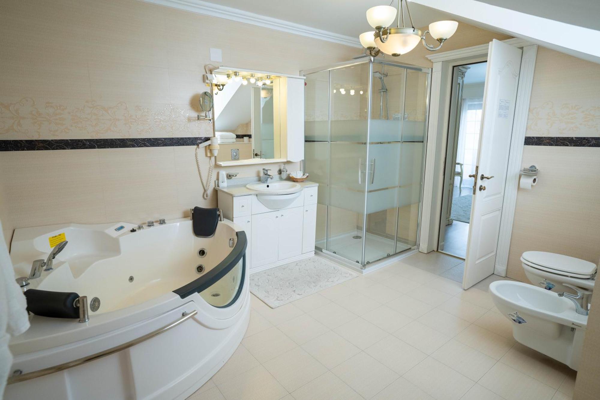 Villa Alice Suceava Phòng bức ảnh