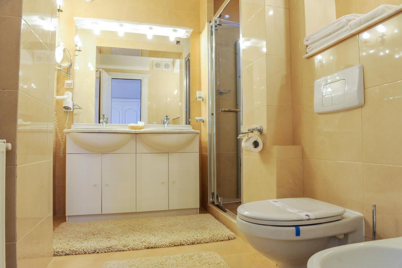 Villa Alice Suceava Ngoại thất bức ảnh